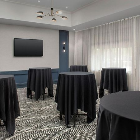 Courtyard By Marriott Savannah Downtown - Historic District Bagian luar foto