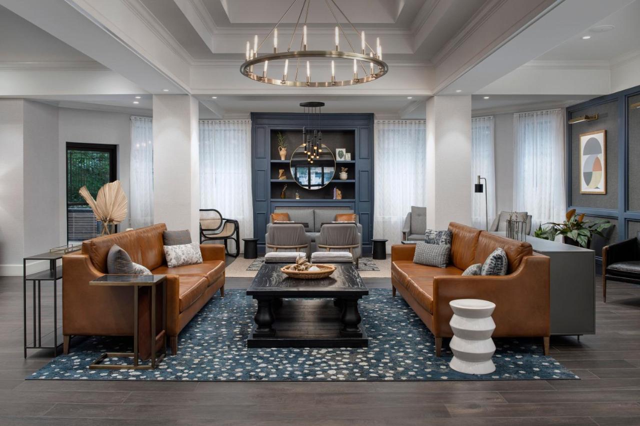 Courtyard By Marriott Savannah Downtown - Historic District Bagian luar foto
