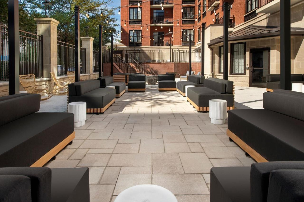 Courtyard By Marriott Savannah Downtown - Historic District Bagian luar foto